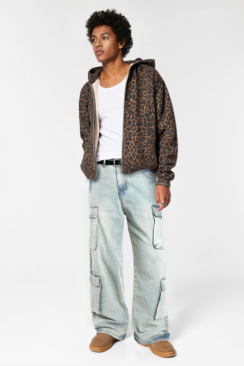 Men's Loose Jean With Pocket - Light Blue