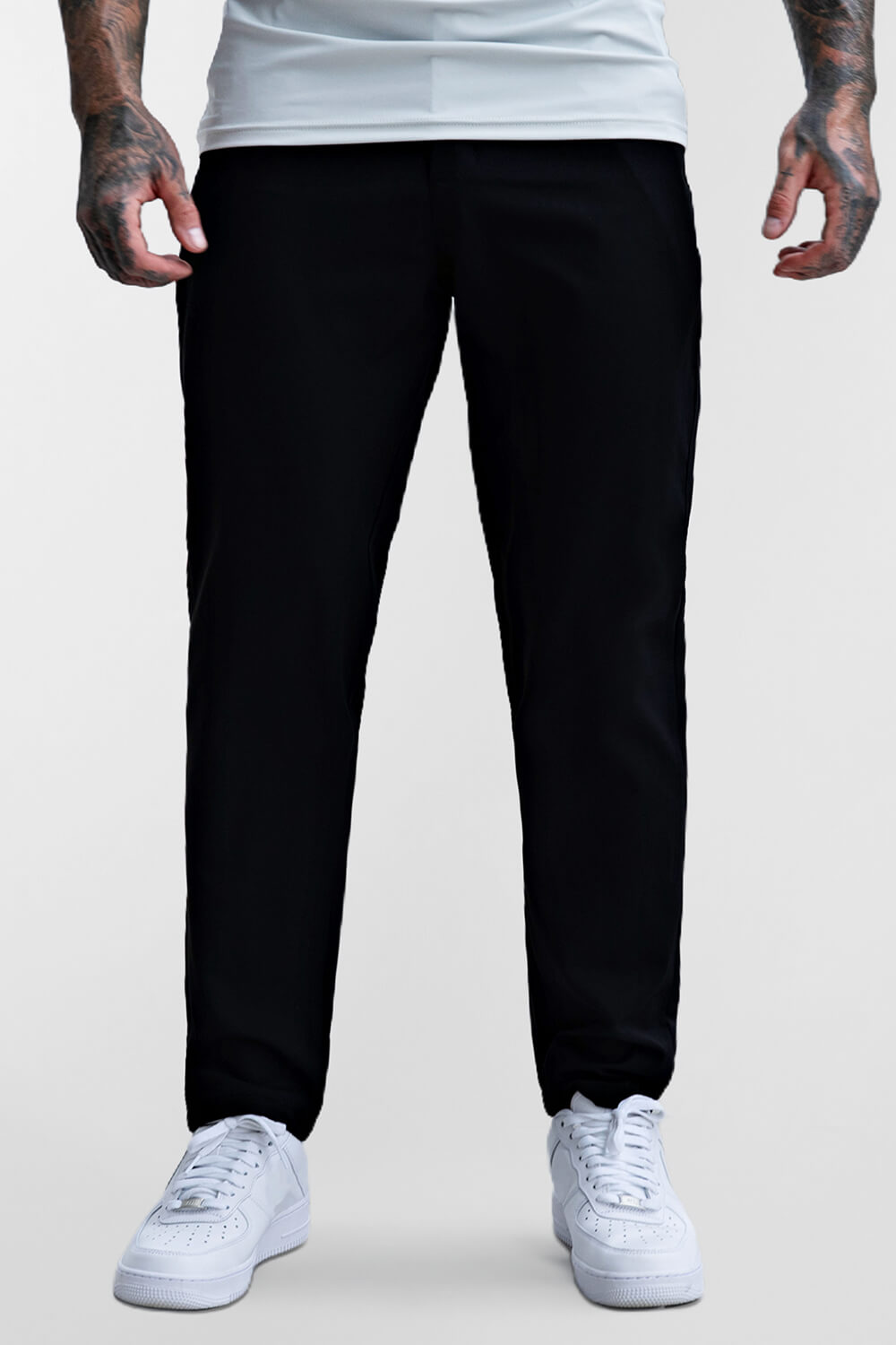 Men's Relaxed Fit Chino Pant - Black