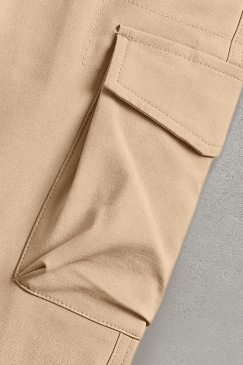 Schmale, klar geschnittene Cargohose für Herren