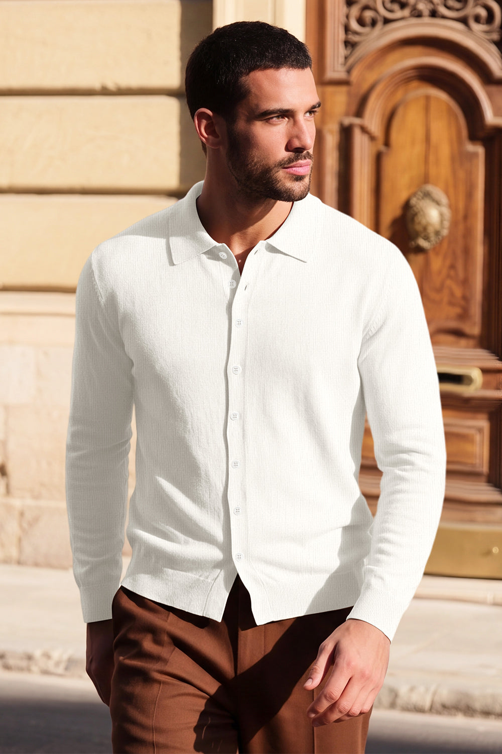 Polo ajustado de manga larga para hombre