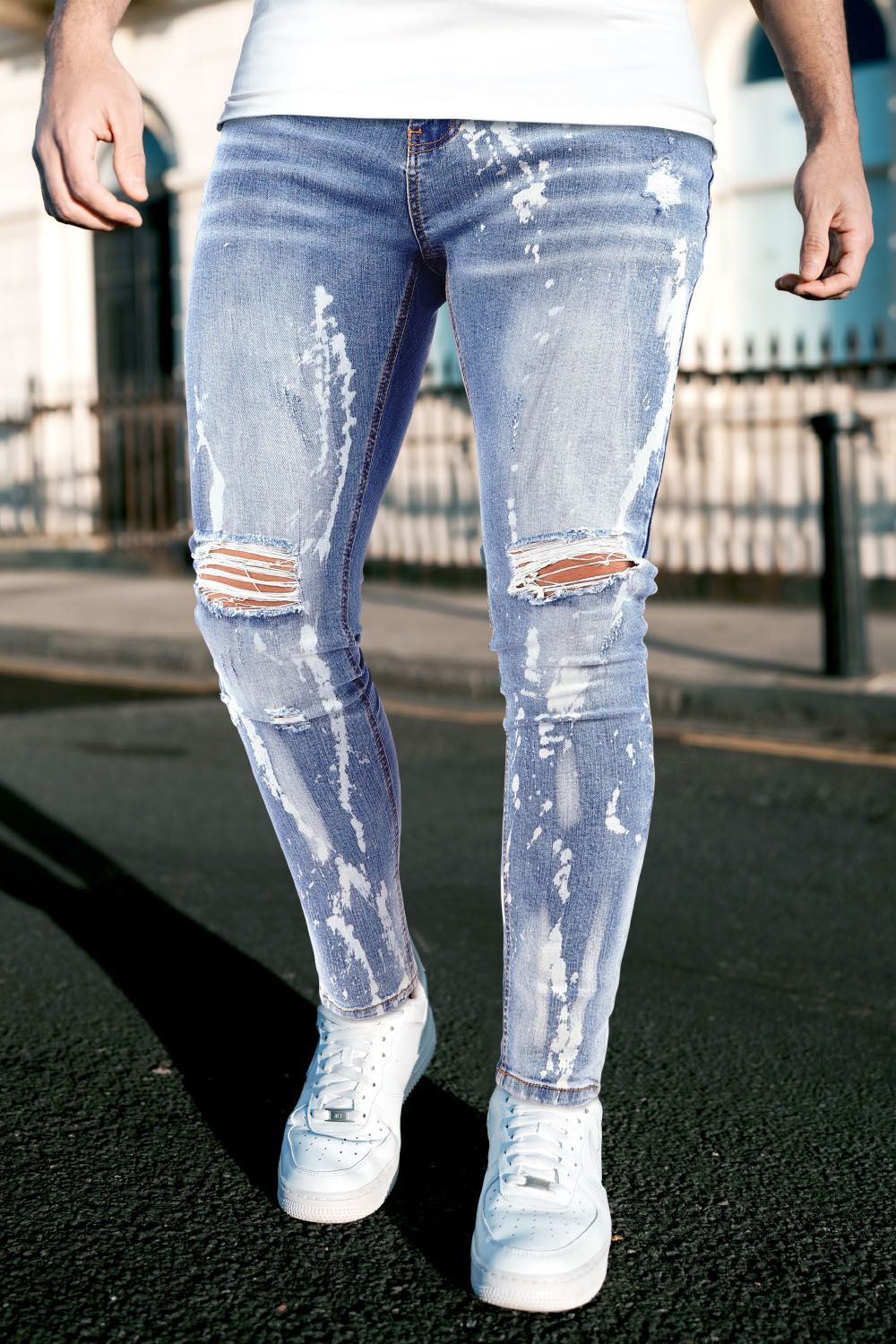 Light blue ripped jeans women's online
