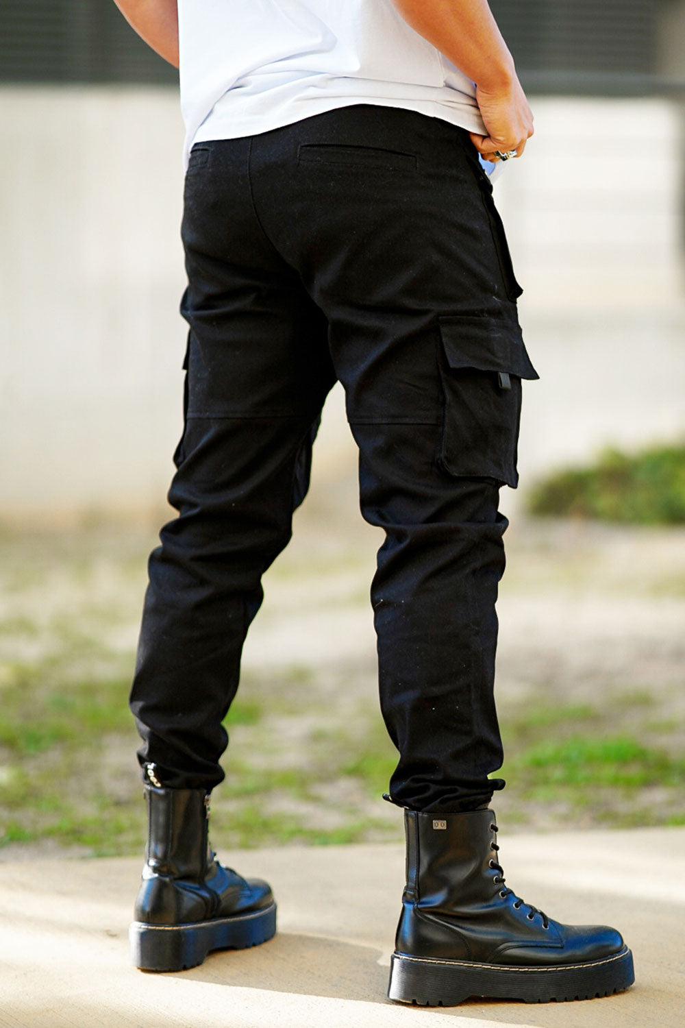men's black cargo pants