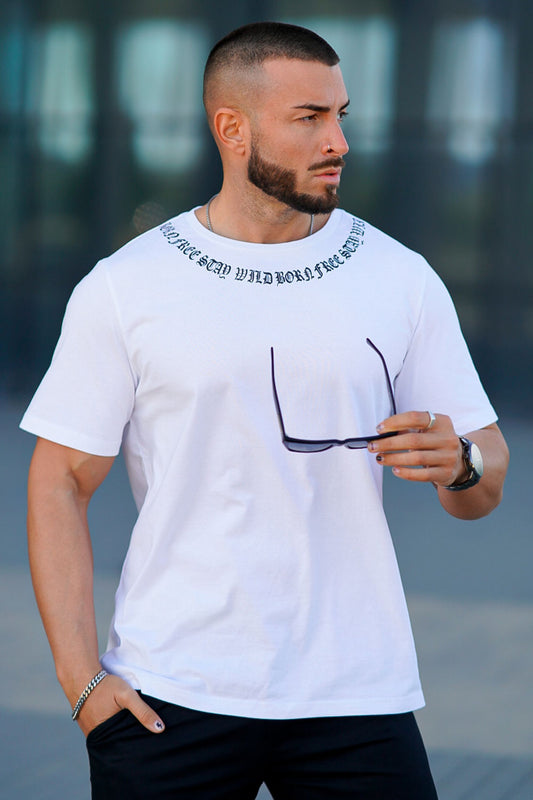 Rendimiento atlético: camiseta blanca de manga corta que absorbe la humedad para hombre