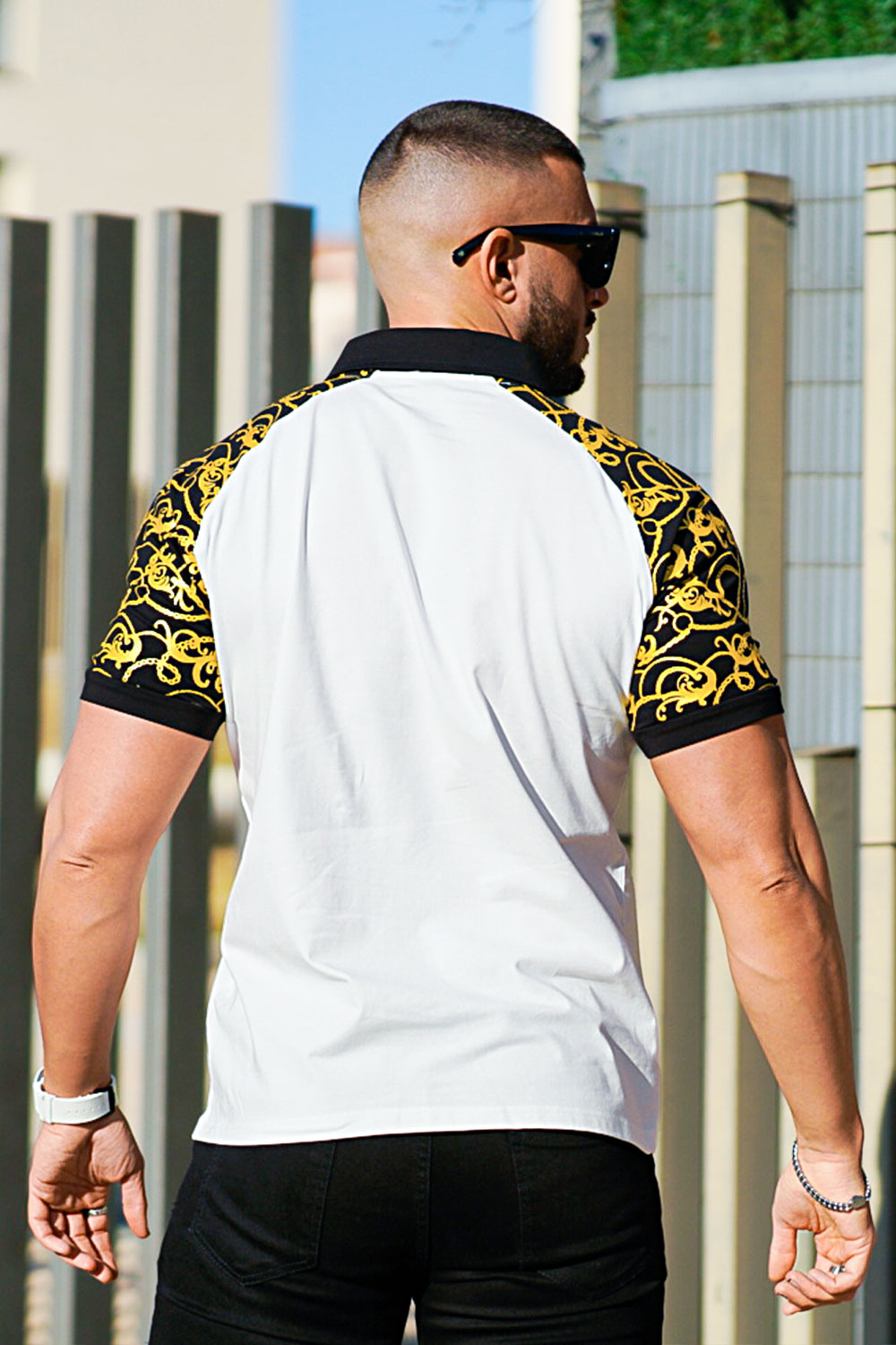 short sleeve Polo shirt with a gold pattern