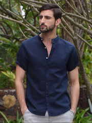 Summer Essential! Men's Comfortable Linen Short-Sleeve Shirt.
