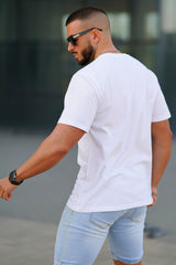 Camiseta con estampado gráfico y cuello redondo de diseño clásico para hombre