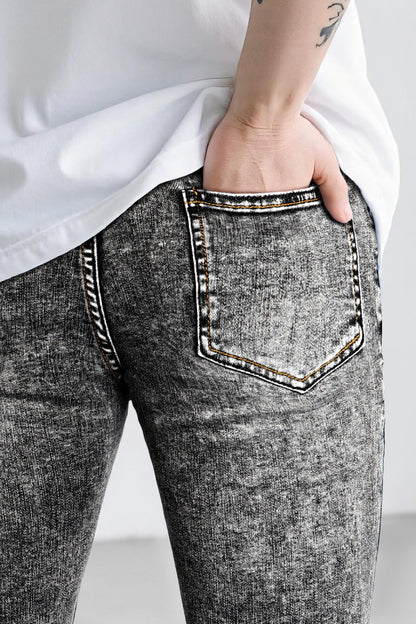 Jeans skinny grigi da uomo - lavati