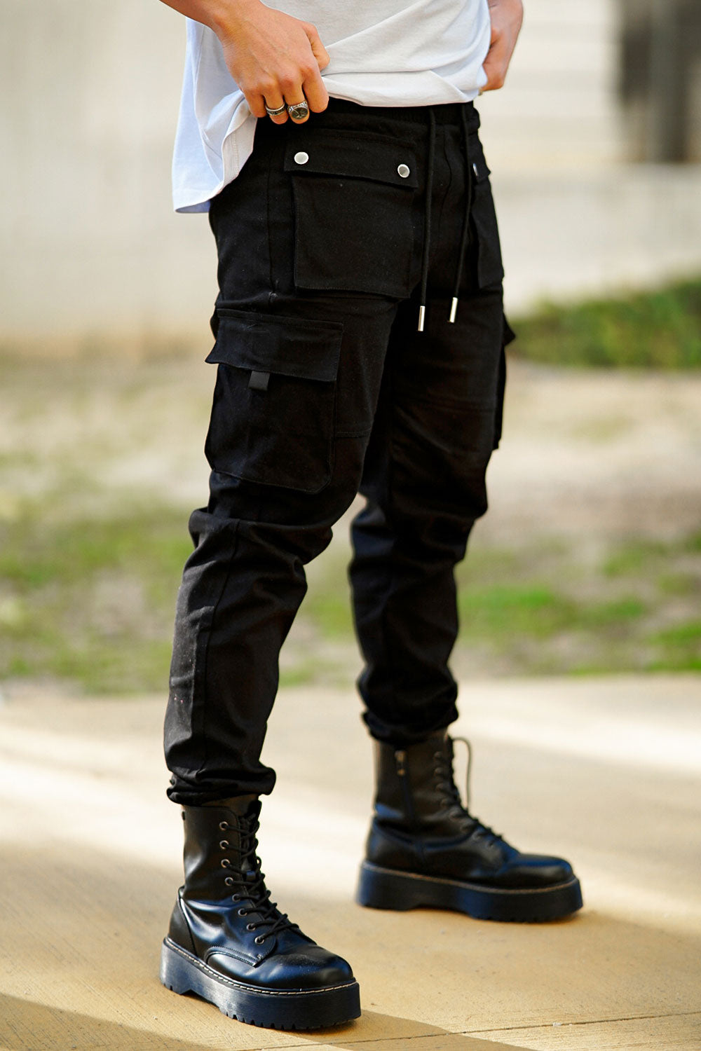 men's black cargo pants