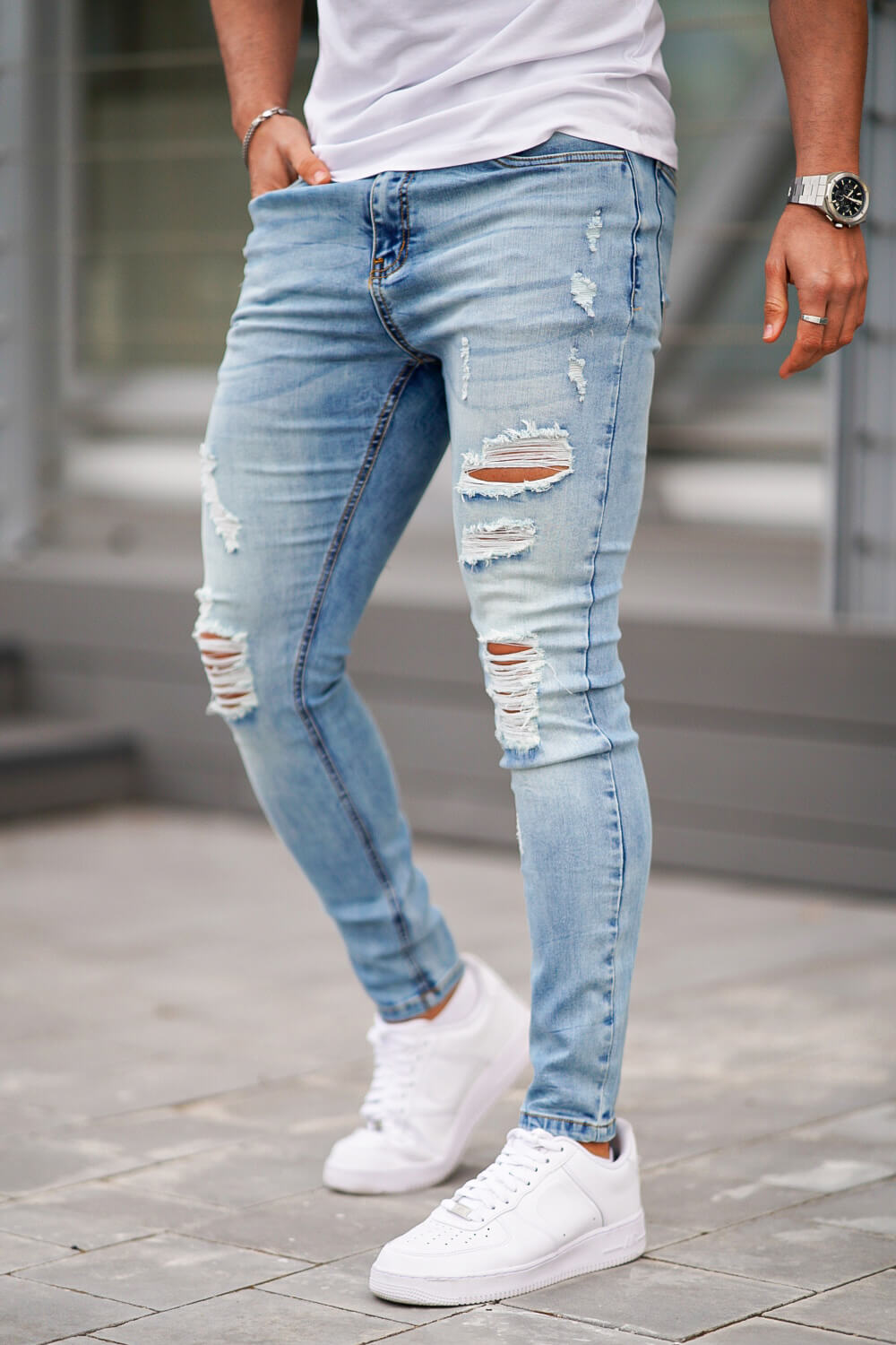 Lichtblauwe gescheurde skinny jeans heren - Main Image
