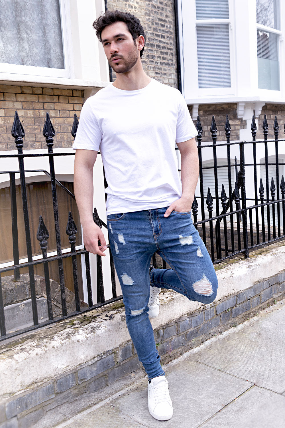 men's blue ripped skinny jeans