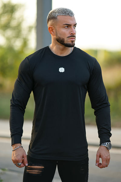 Gingtto Men's Black Round-Neck Pullover: Comfort Redefined
